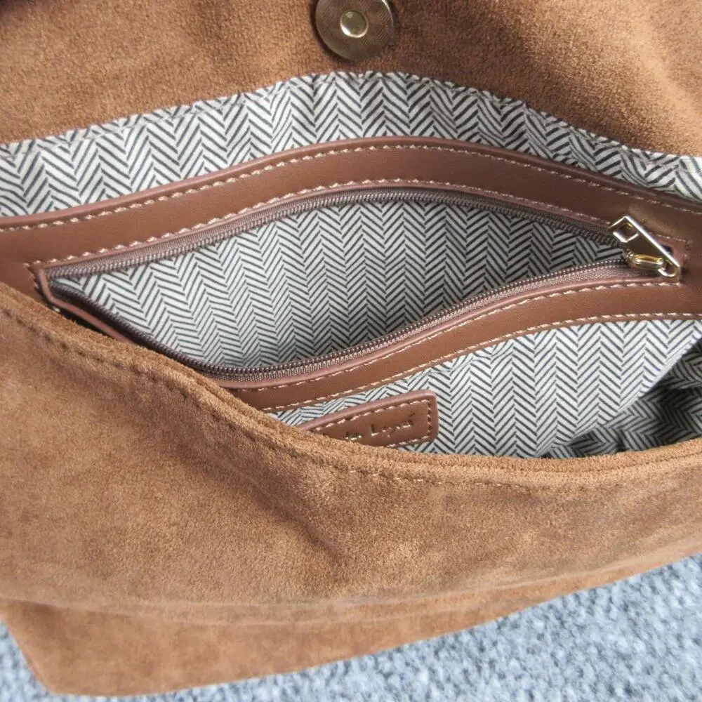 Moda Luxe Hobo Bag Womens Medium Tan Suede Faux Leather Magnetic Closure